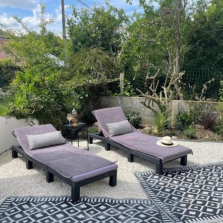 Beautiful Cottage With Private Plunge Pool/Hot Tub - 40 Mins From Puy Du Fou La Chapelle-Saint-Etienne Екстер'єр фото
